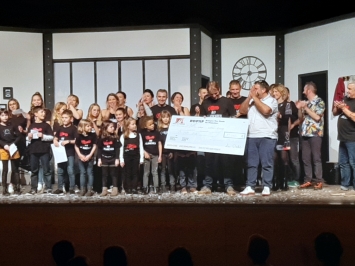 Th��tre � St Hilaire de Loulay 