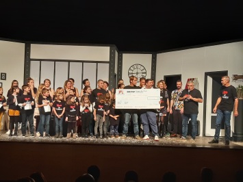 Th��tre � St Hilaire de Loulay 