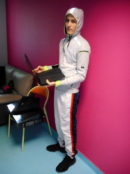 Angelo re�ois un Ordinateur 