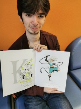 Fan de jeux vid�o Evann re�oit des beaux dessins d�dicac�s